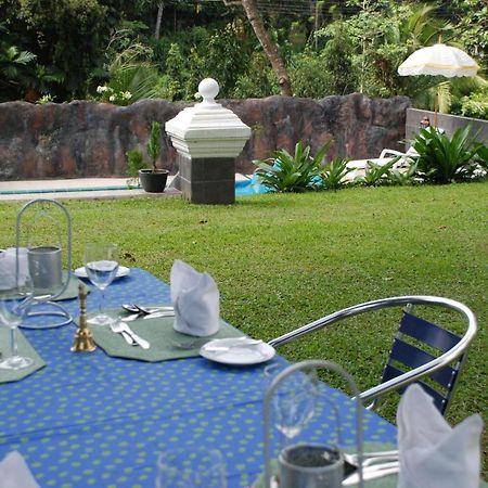 Manor House Hotel Embulpure Ngoại thất bức ảnh