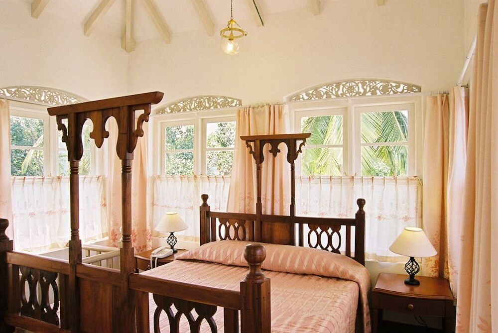 Manor House Hotel Embulpure Ngoại thất bức ảnh